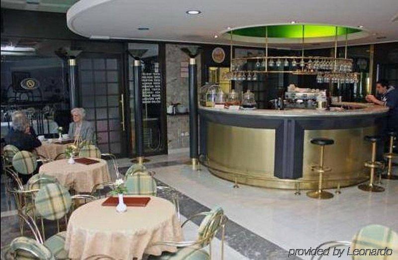 Hotel Alp Bovec Restaurant photo